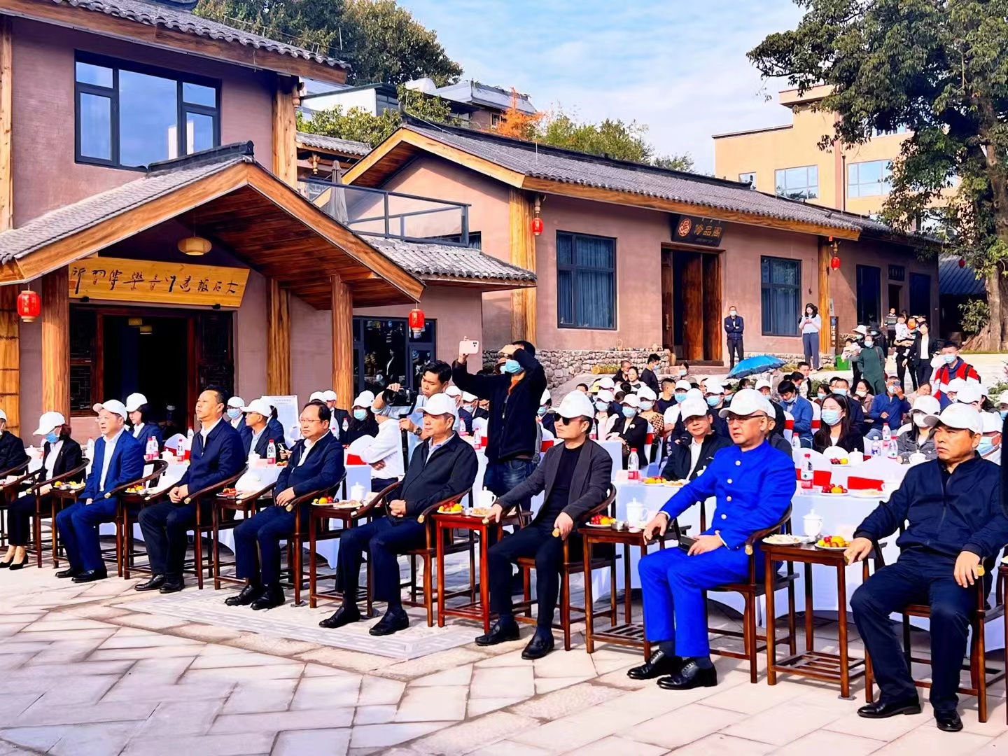 西昌大石板村乡村振兴项目投运仪式现场.jpg